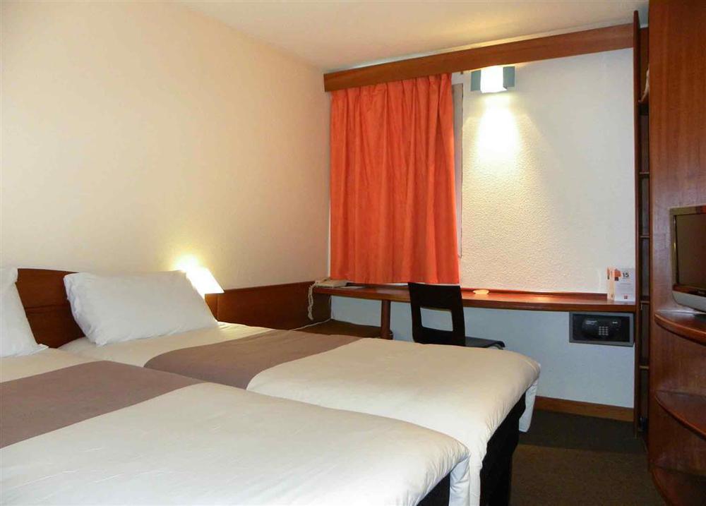 Ibis Douala Hotel Szoba fotó